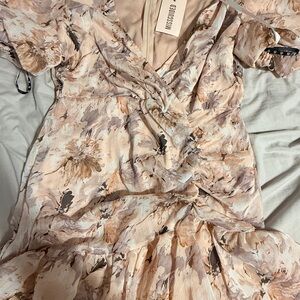 Missguided+ Floral Mini Dress - Cream and Brown